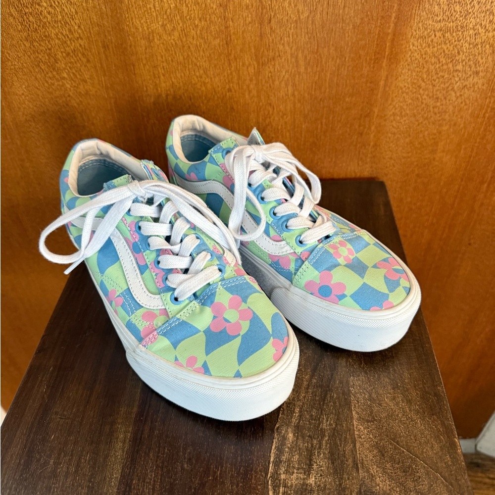 Platform women’s vans floral